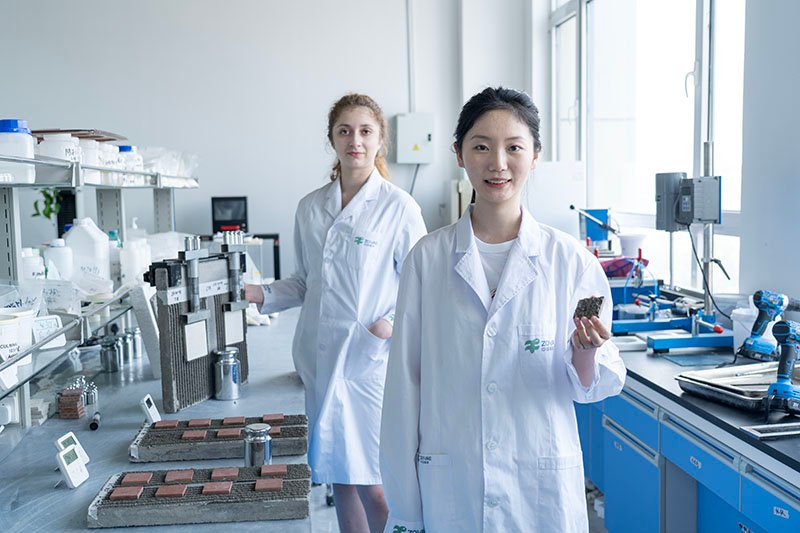 Zovae-Laboratory-Tile-Adhesive-Samples