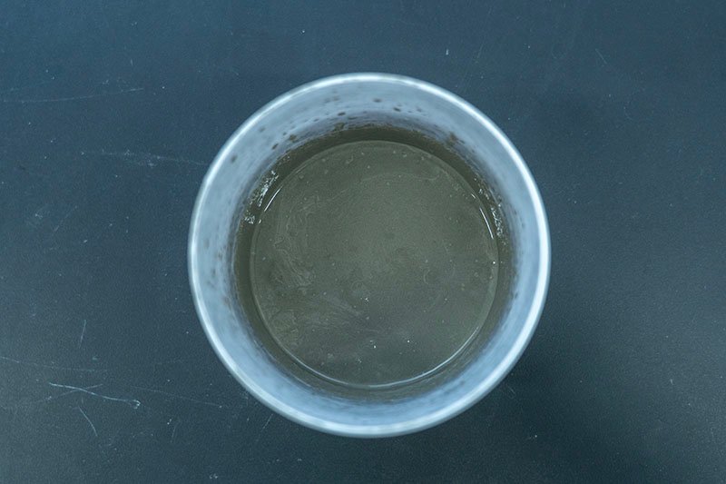 The elimination of air bubbles in the mortar in the Zovae experiment