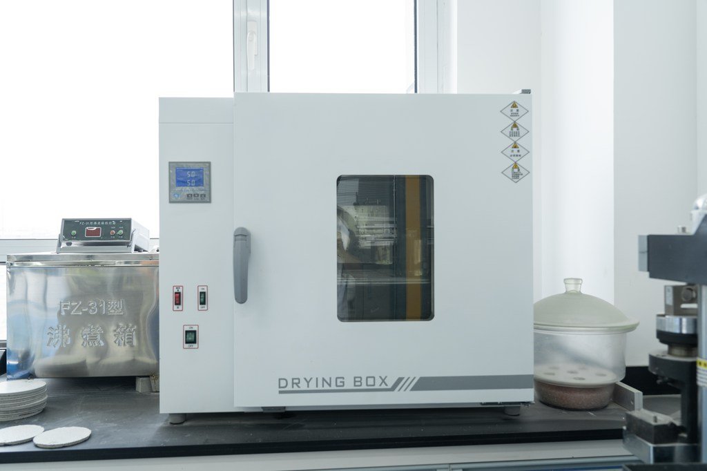 Zovae-Lab-Equipment